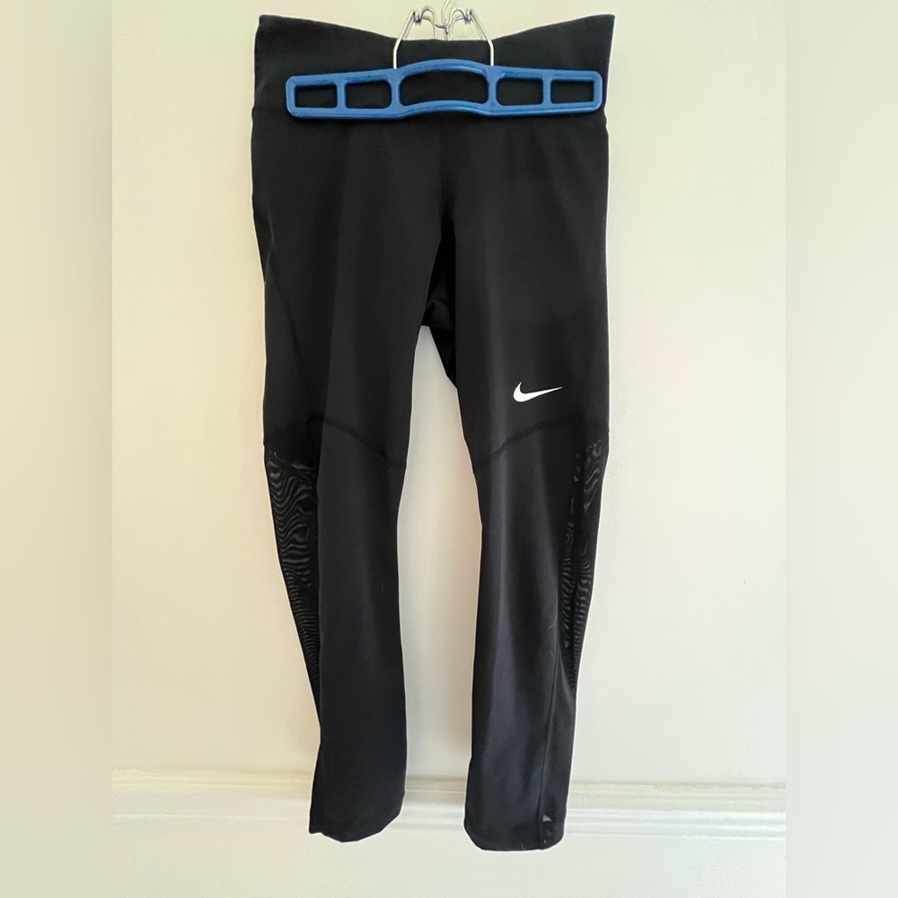 Nike Black Dri-FIT Running capri leggings with mesh